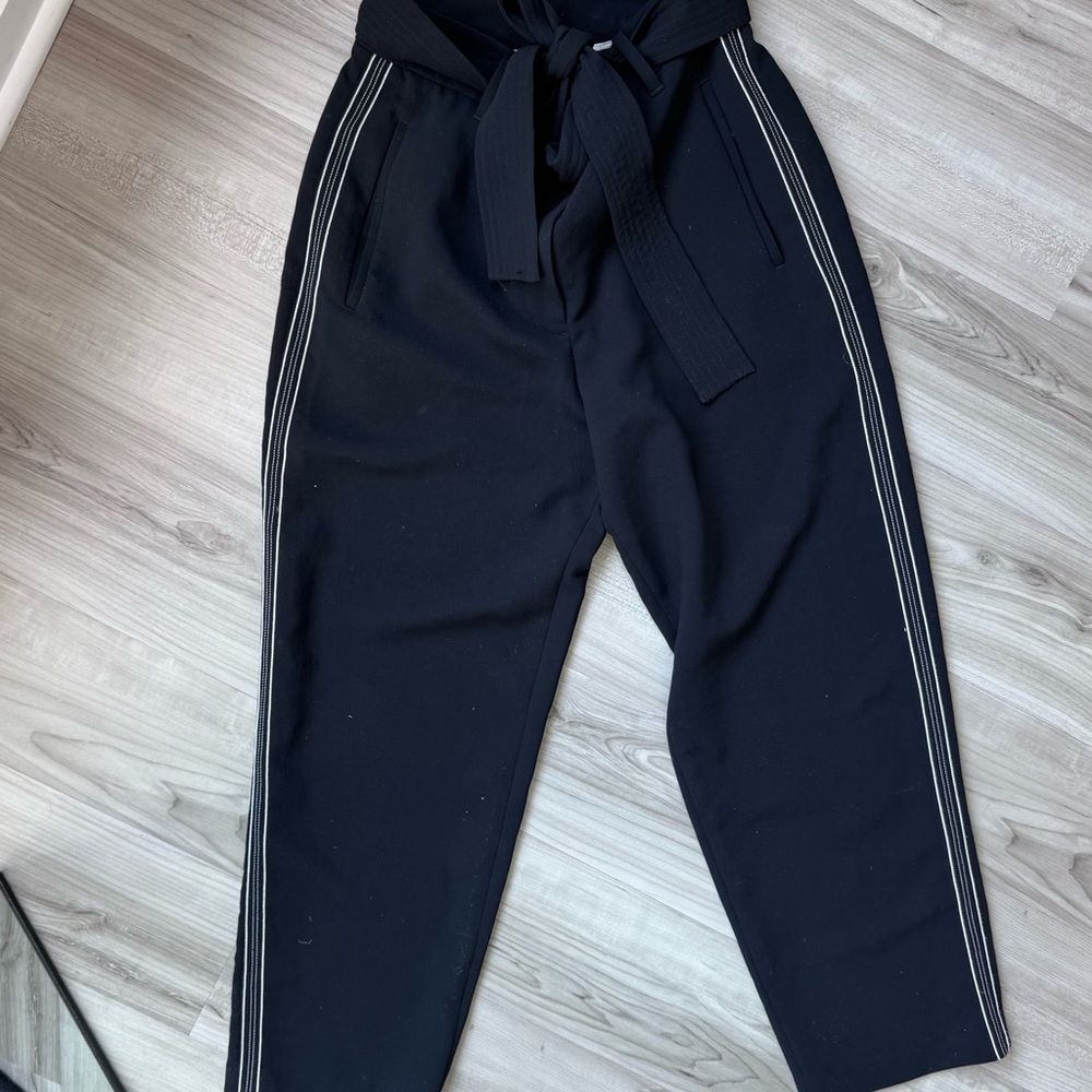 Aritzia Wilfred Tie Front Black High Rise cropped trousers